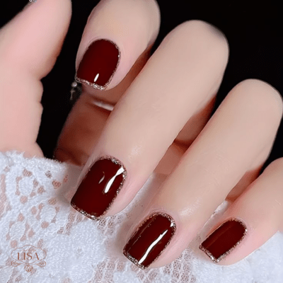 Mẫu nail màu đỏ rượu