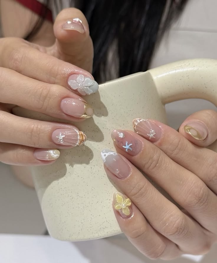 Mẫu Nail đi biển Mẫu Nail đi biển