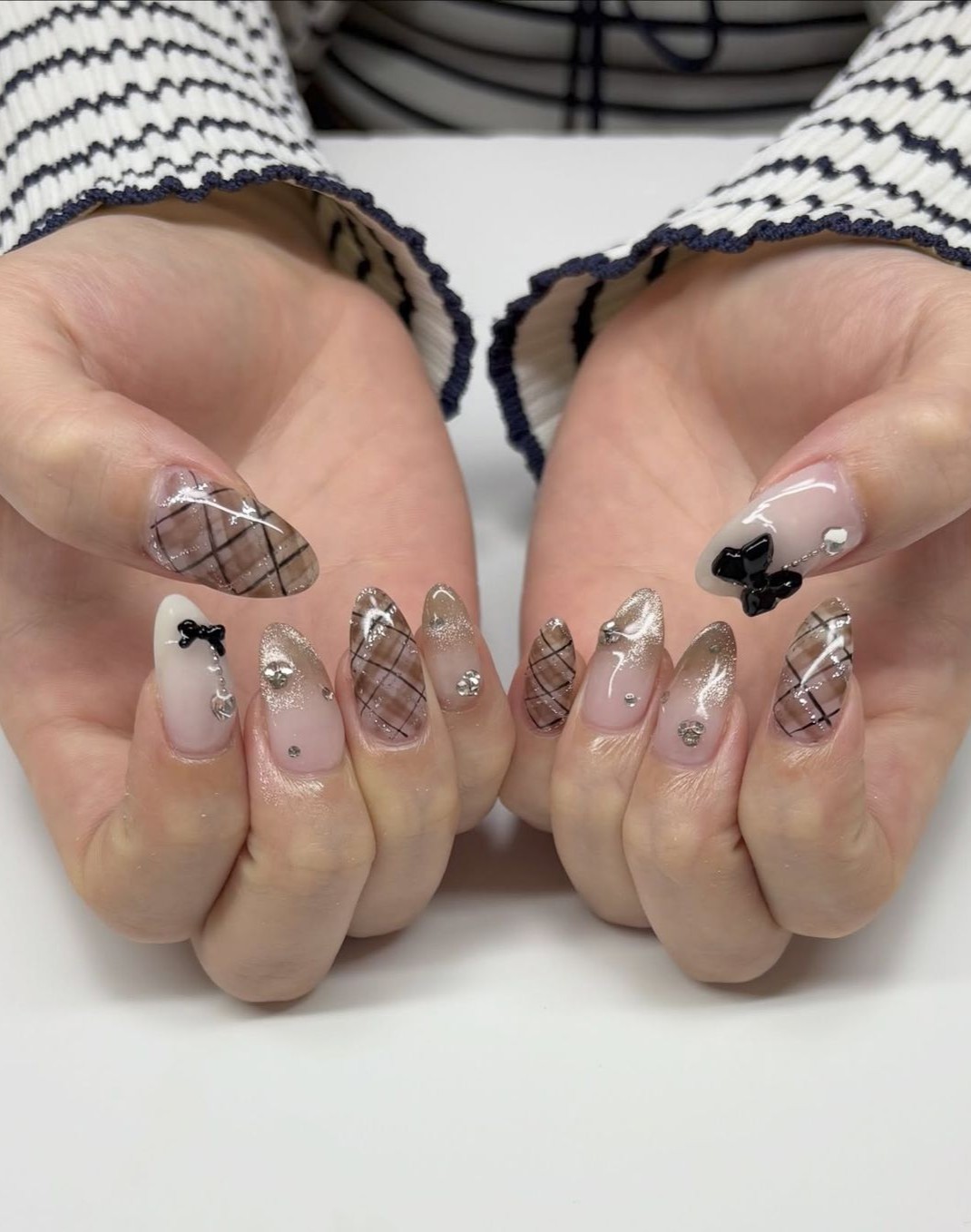 nail caro