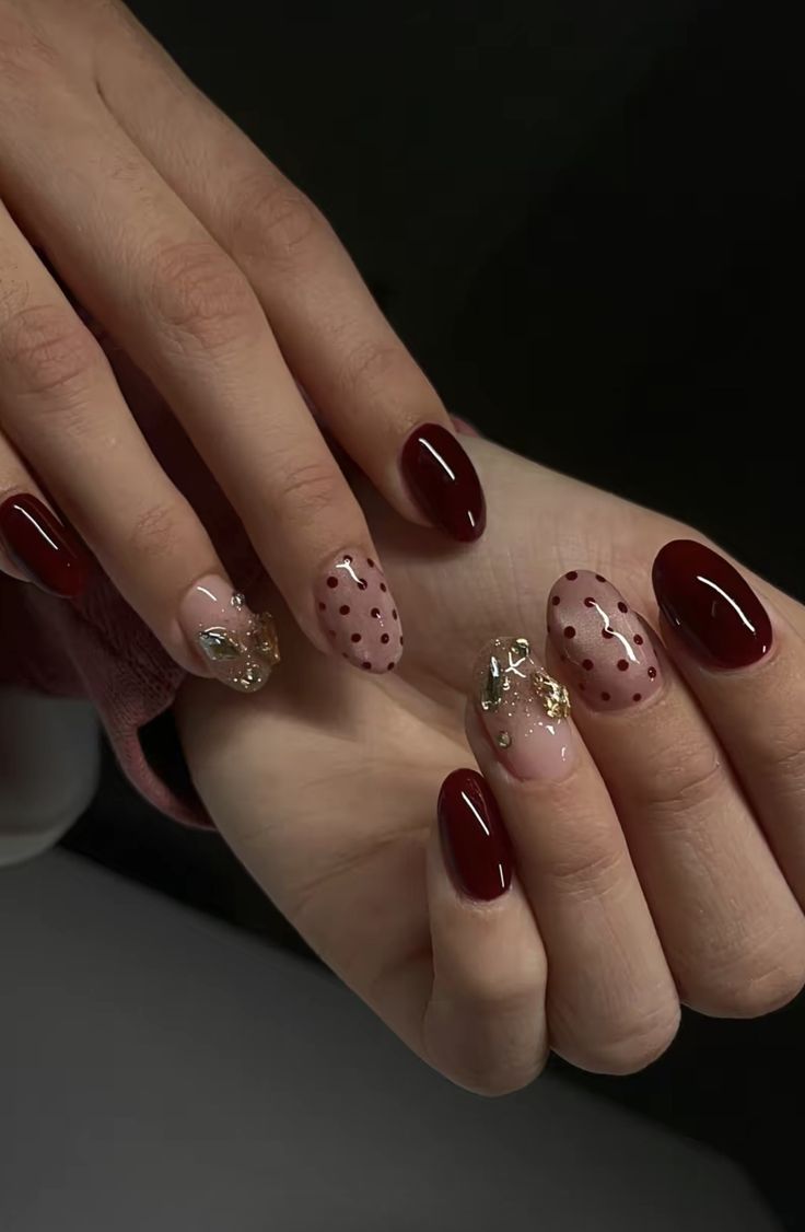 mẫu nail cho người trung tuổi