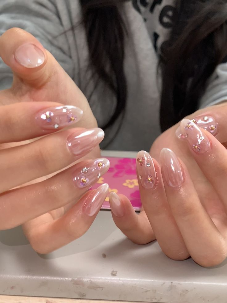 nail kim tuyến nail kim tuyến