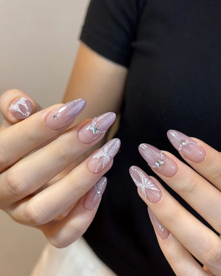 mẫu nail cho người trung tuổi