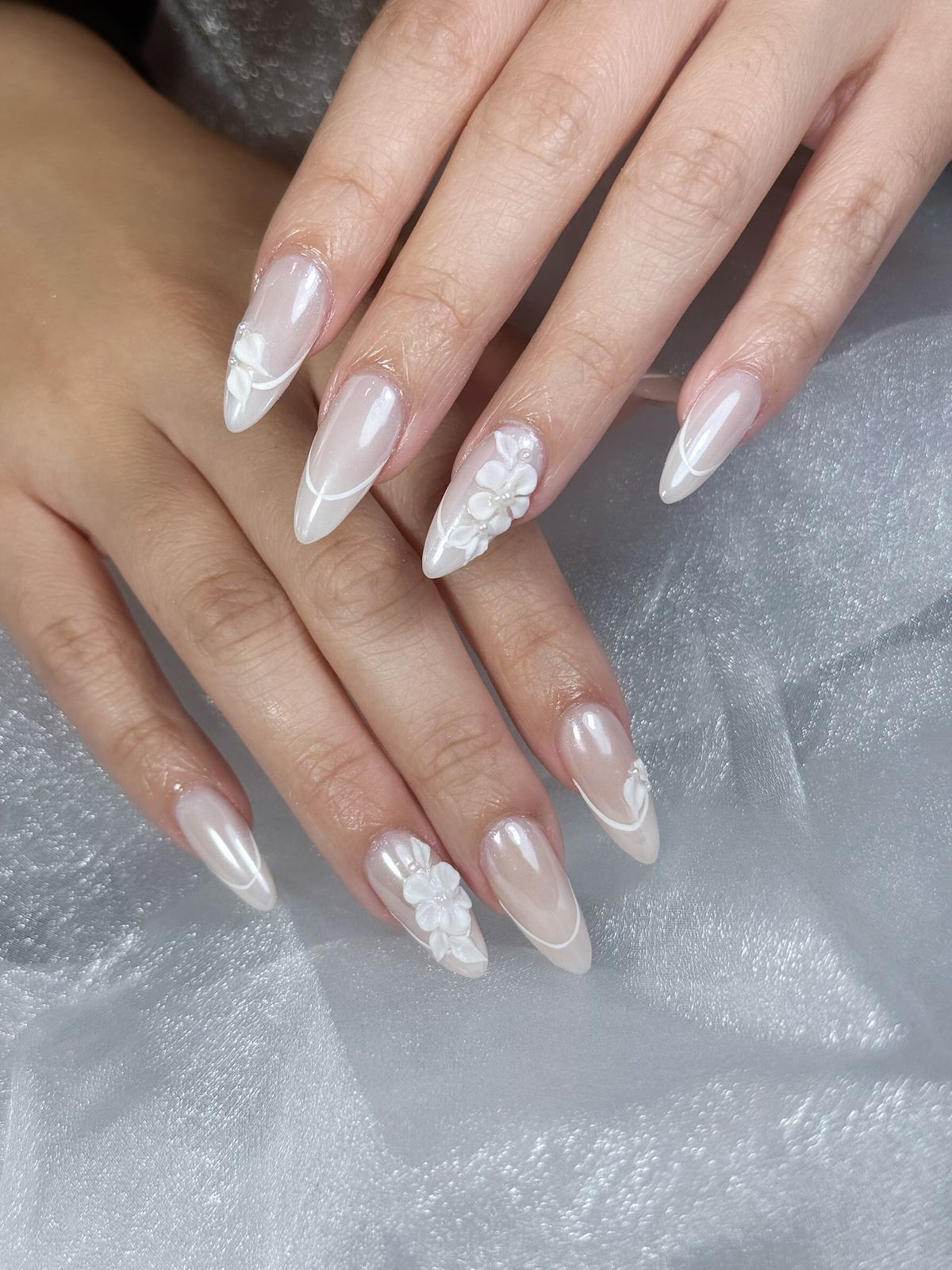 Mẫu nail đính đá