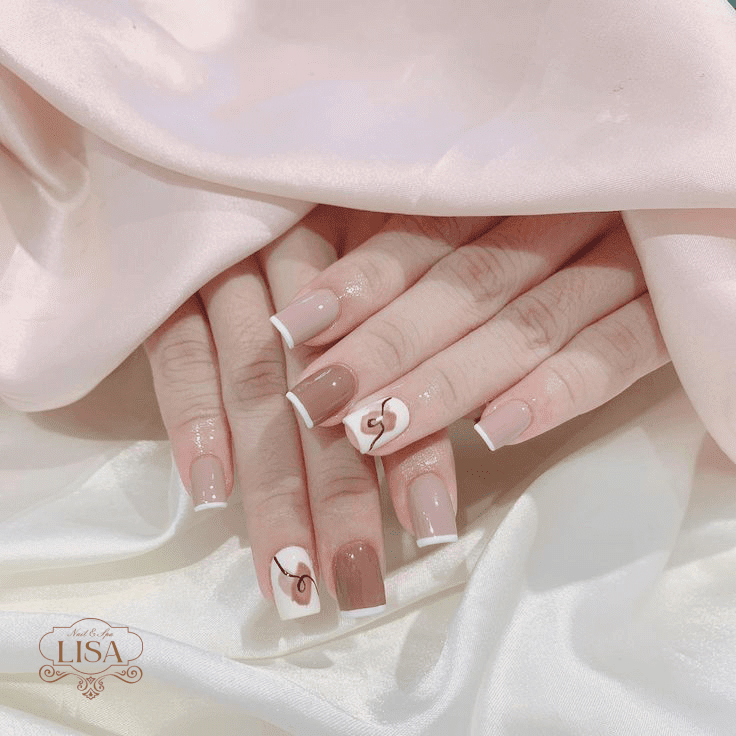 French Manicure Ngắn