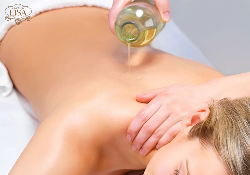 Massage tinh dầu