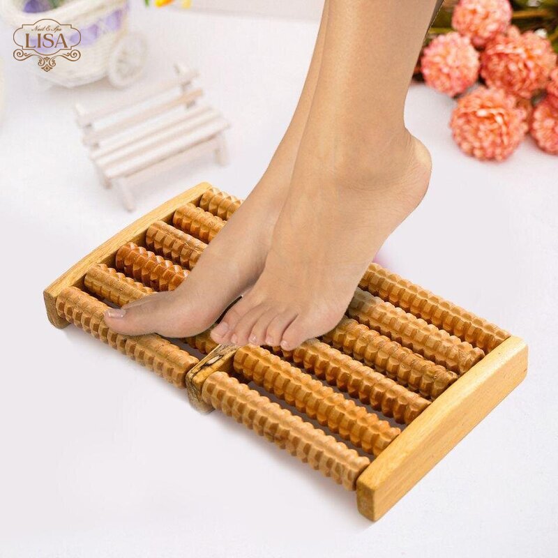 Dụng cụ massage chân bằng gỗ