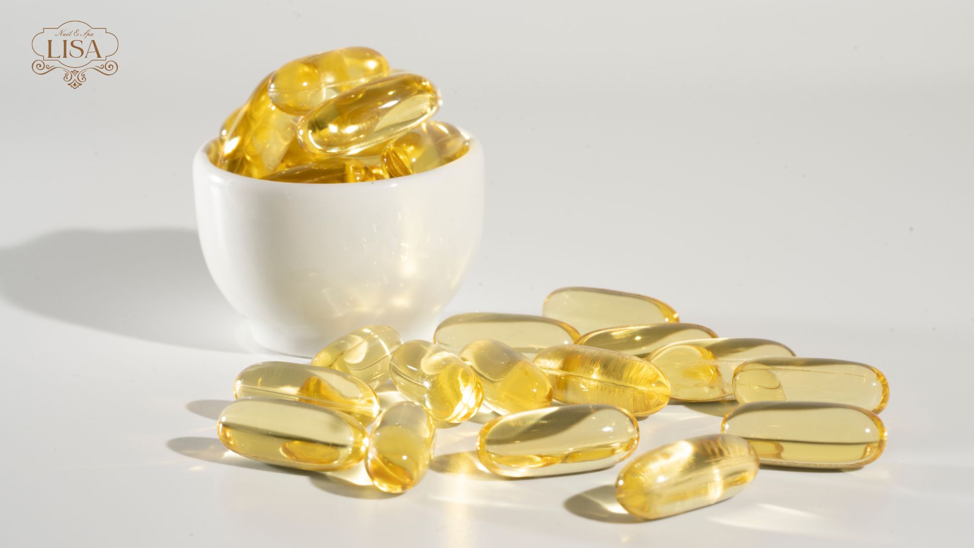 Bổ sung vitamin A và E cho móng tay