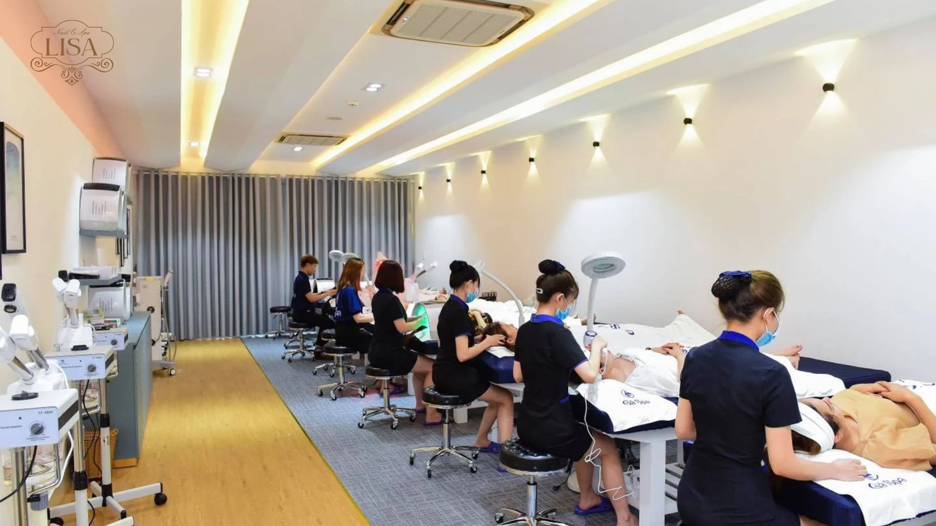 Trải nghiệm những dịch vụ đa dạng tại Gà Spa