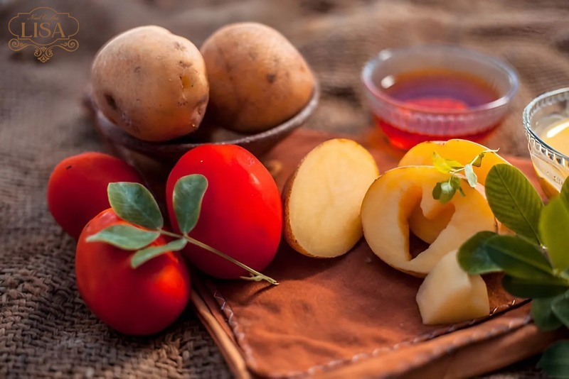 Mặt nạ sáng da từ cà chua và bột khoai tây