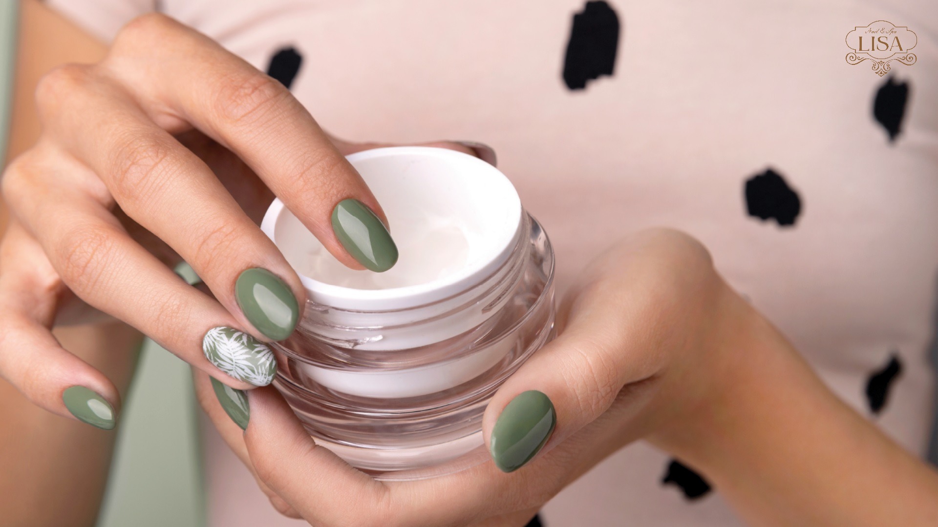 Làm khô sơn gel nhanh tại nhà