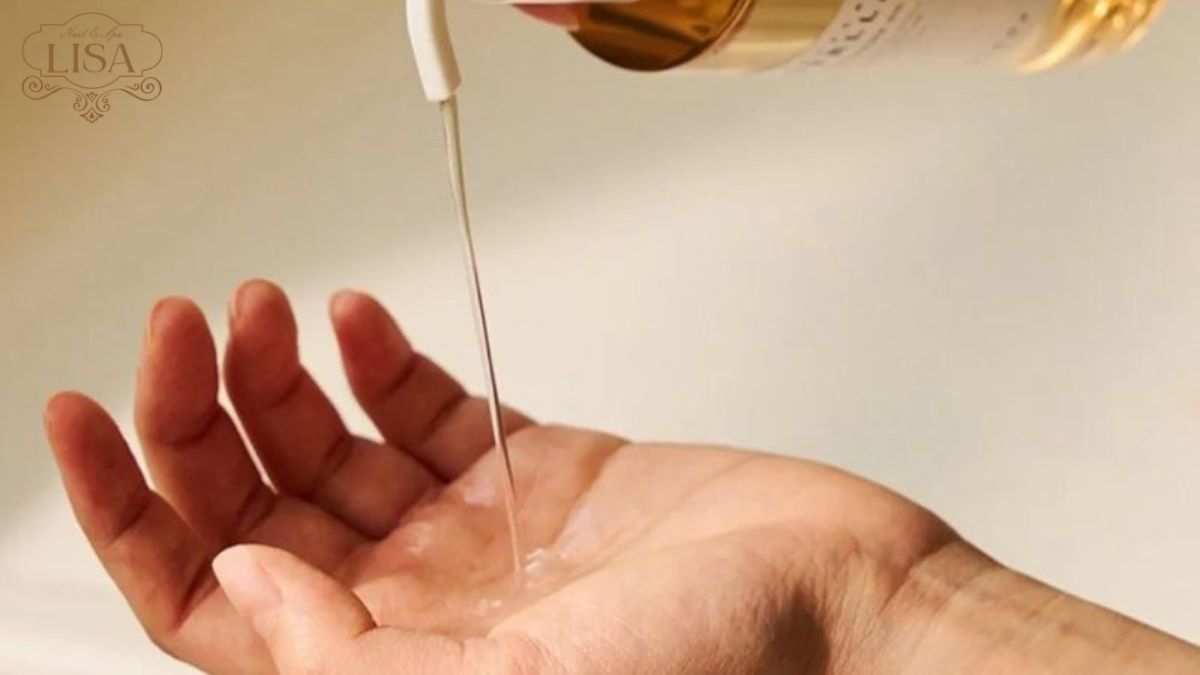 Cách dùng dầu tẩy trang