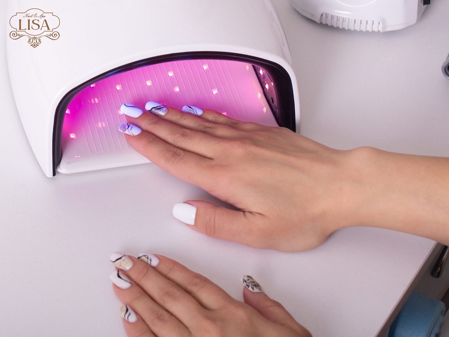 Hướng dẫn chi tiết các bước sơn gel đơn giản