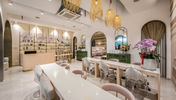 nail salon ho chi minh