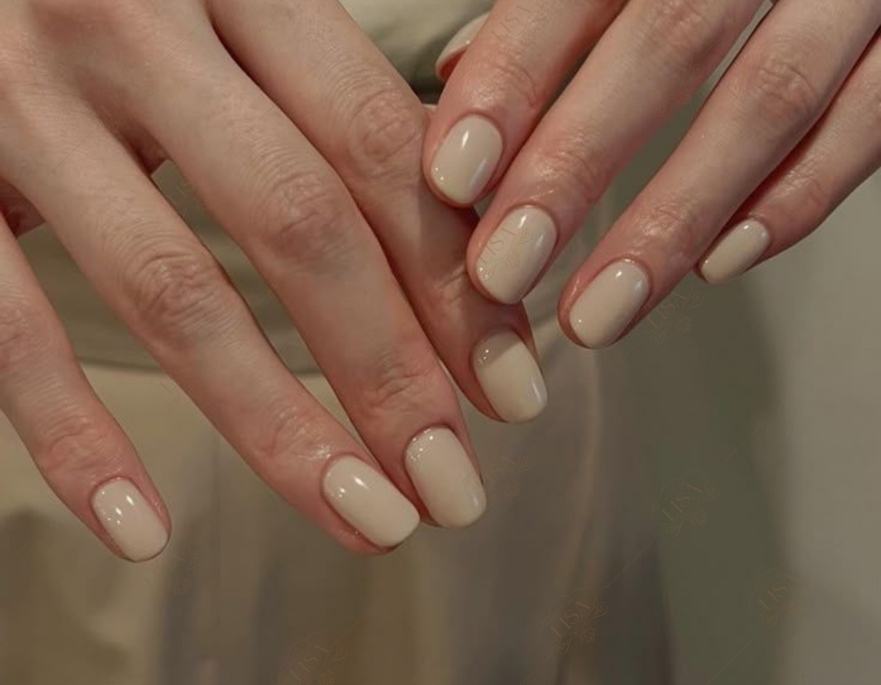 mẫu nail đơn giản sang trọng