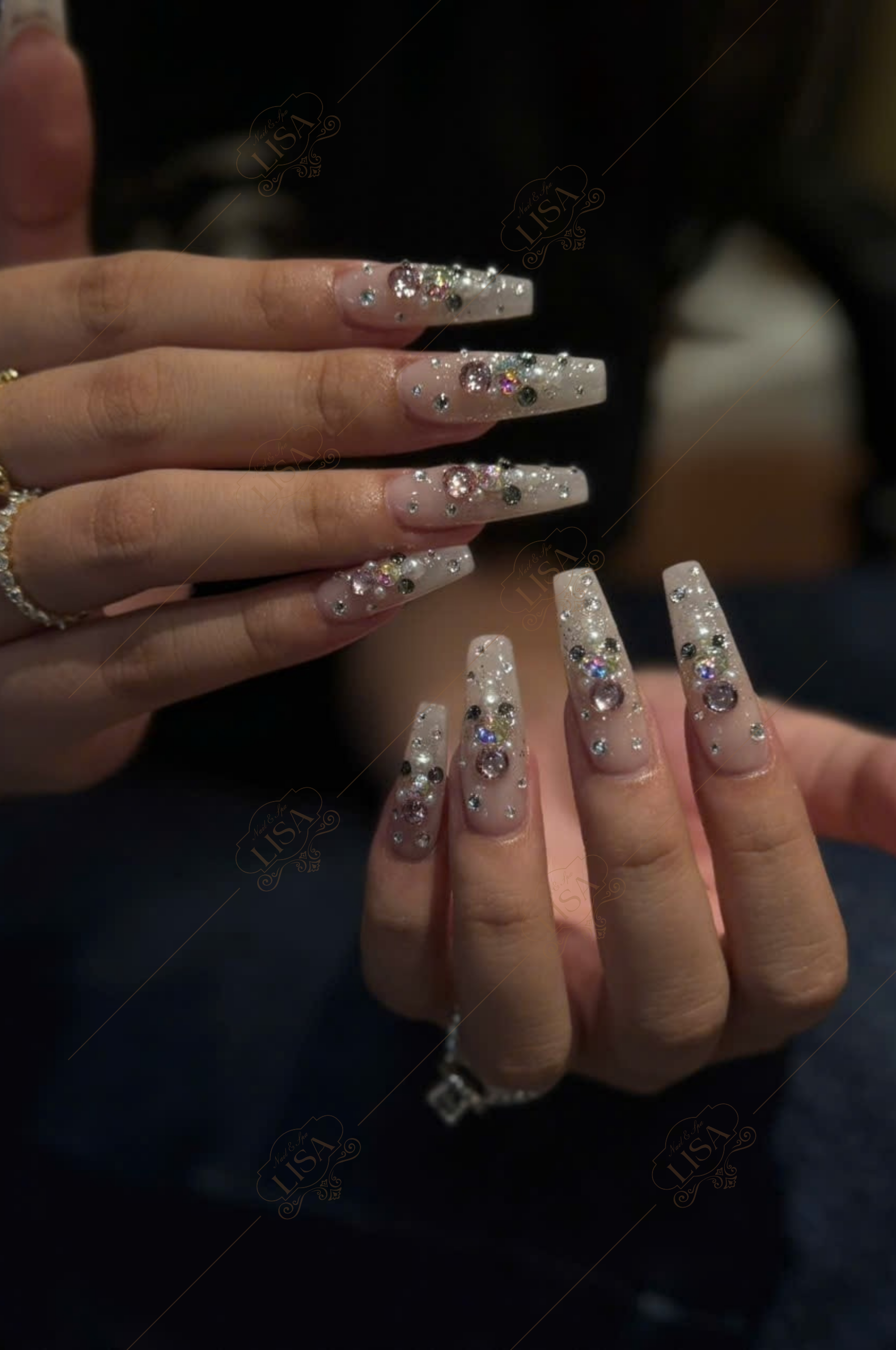 mẫu nail kim tuyến