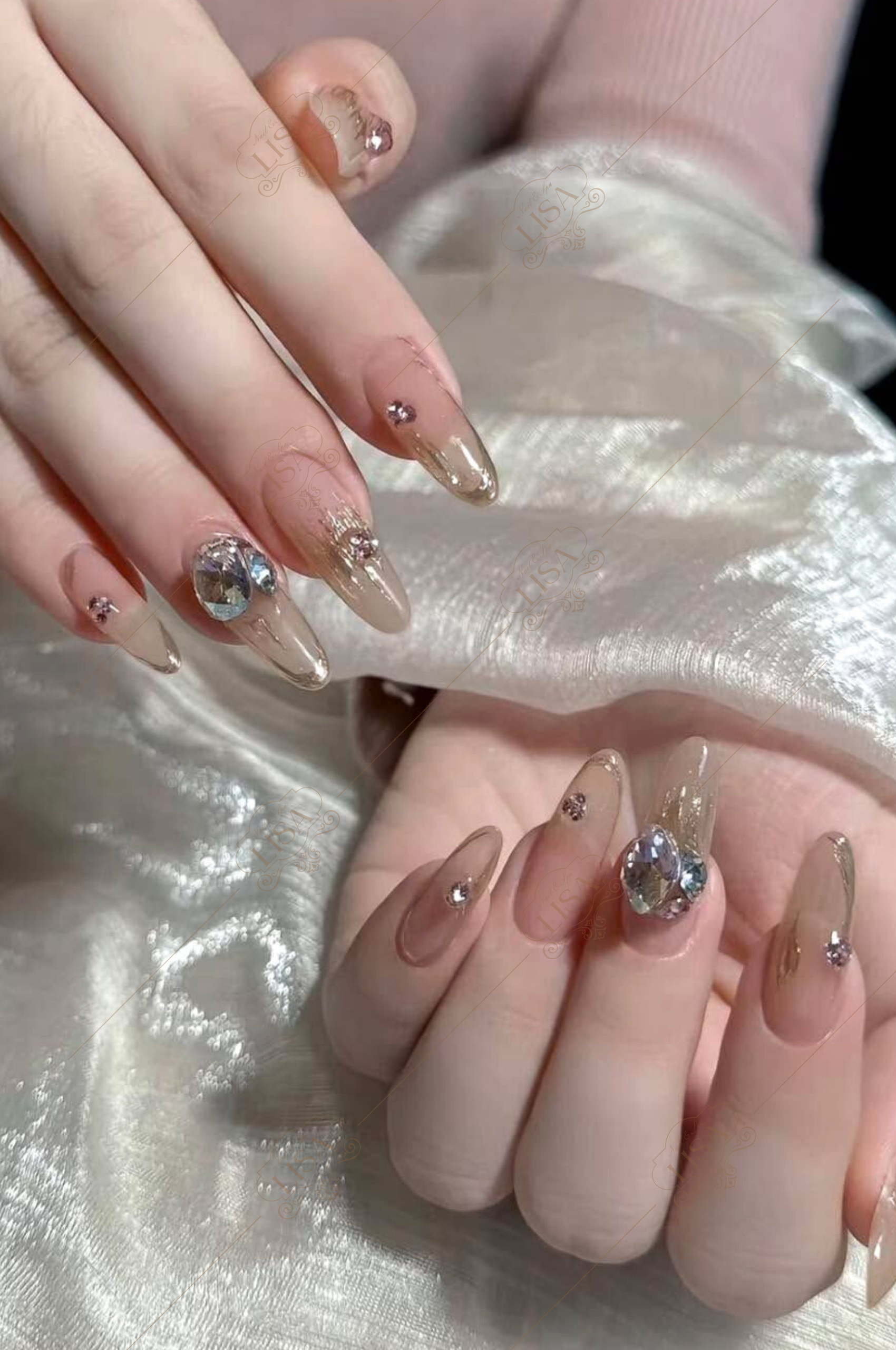 mẫu nail kim tuyến