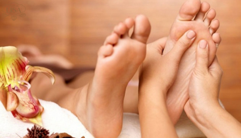 reflexology foot massage ho chi minh