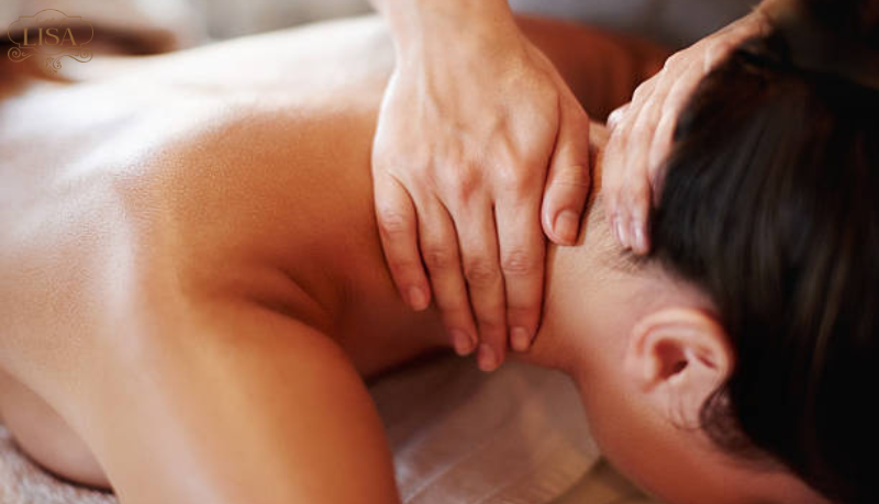 massage cổ vai gáy