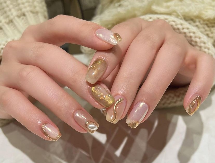 mẫu nail thu đông 2025