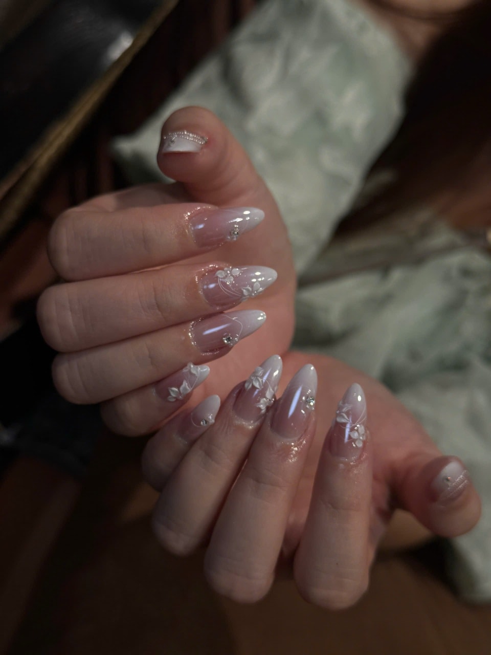 vẽ móng tay đẹp