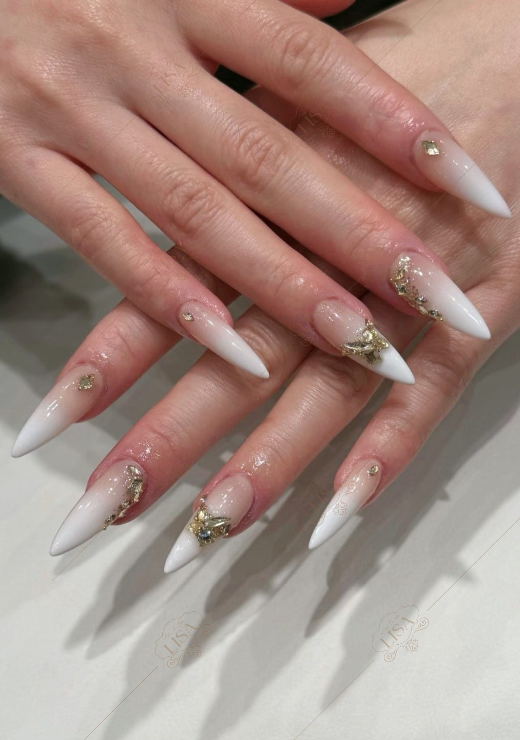 những mẫu nail đẹp cho móng dài
