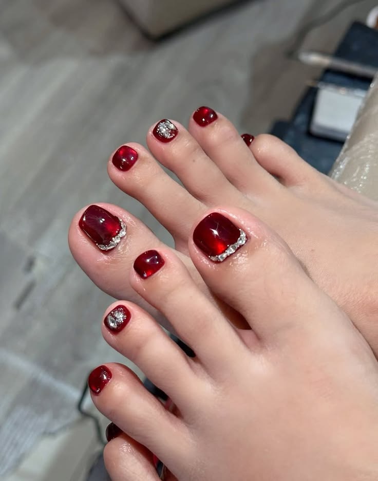 màu sơn móng chân đẹp