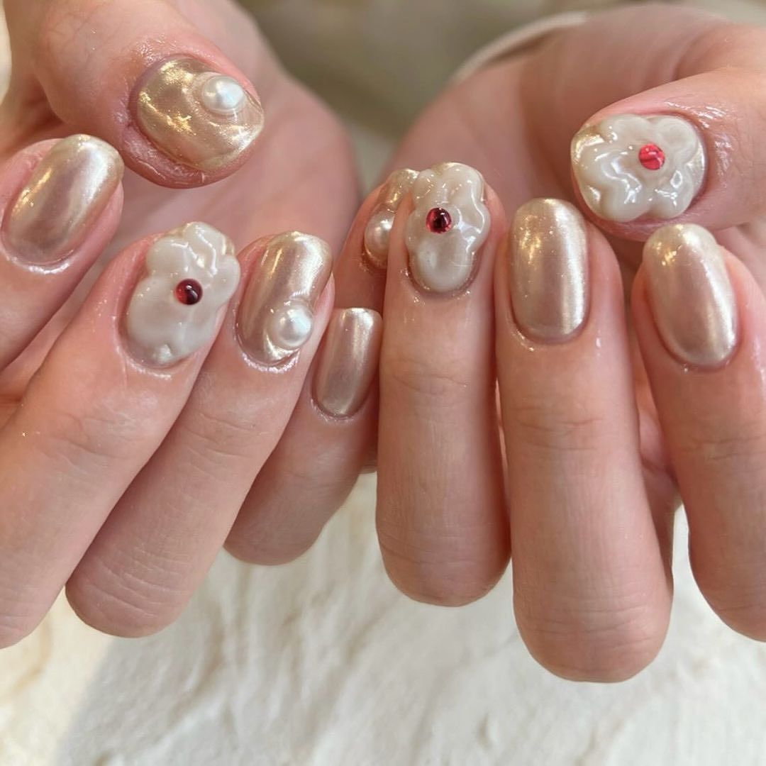 những mẫu nail đẹp cho móng ngắn