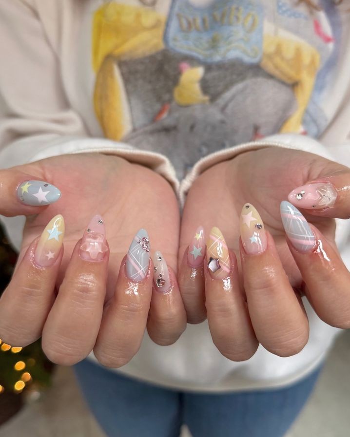 nail salon District 7 nail salon District 7