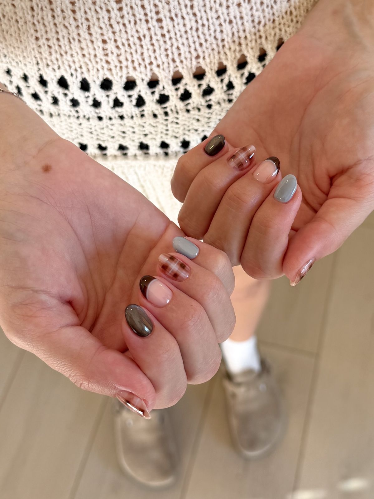 nails caro