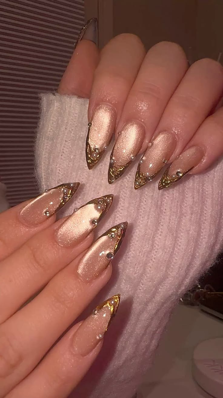 cat eye nails saigon
