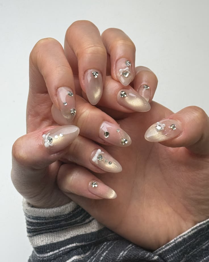 cat eye nails saigon