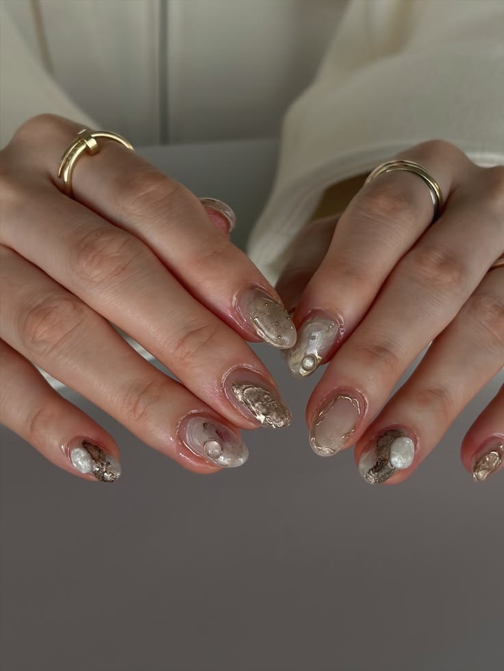 nail salon open until 12am