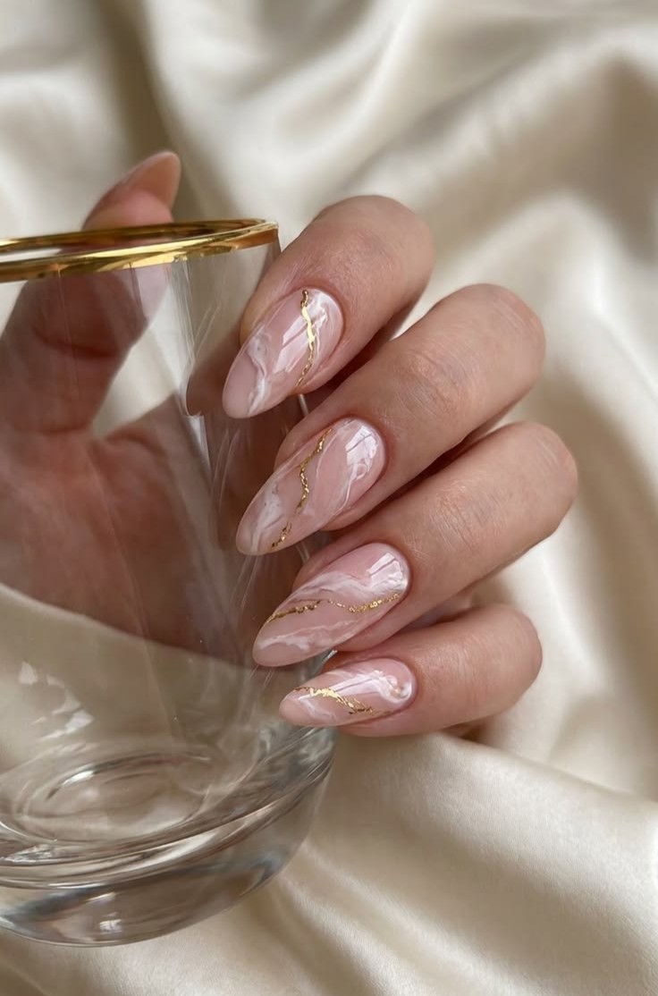 nail marble là gì