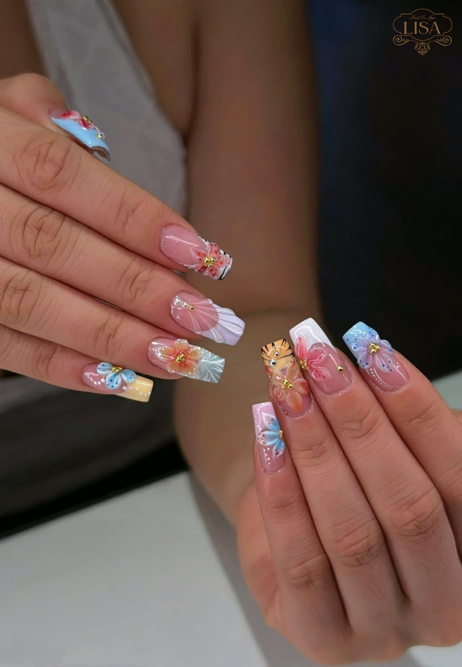 nail gần đây